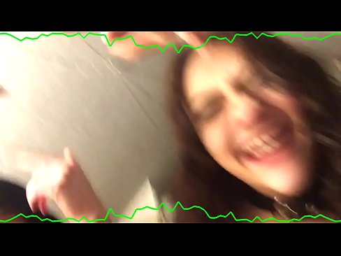 ❤️ Dua celana dalam seksi berambut cokelat yang emosional tetap menjadi bajingan yang aneh ❤️❌ Video sialan di porno id.xxxtophd.ru ️❤